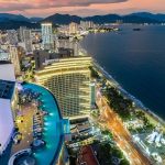 Bạn có thể tìm thấy mọi thứ về cuộc sống ở Nha Trang trên NhaTrangLives.com