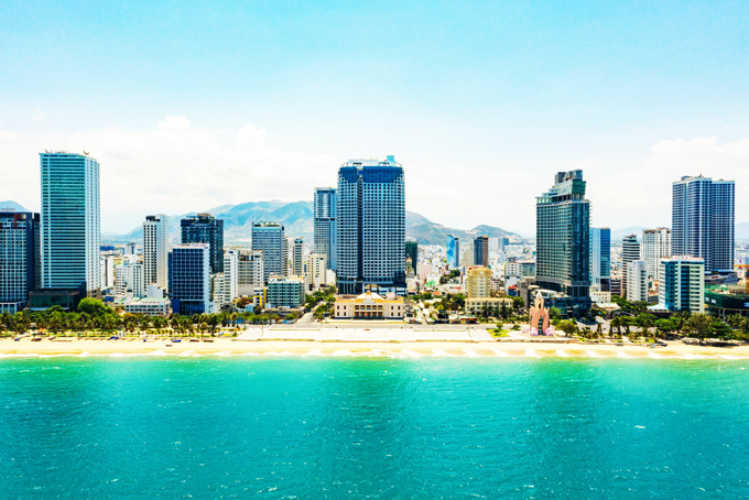 Bạn có thể tìm thấy mọi thứ về cuộc sống ở Nha Trang trên NhaTrangLives.com