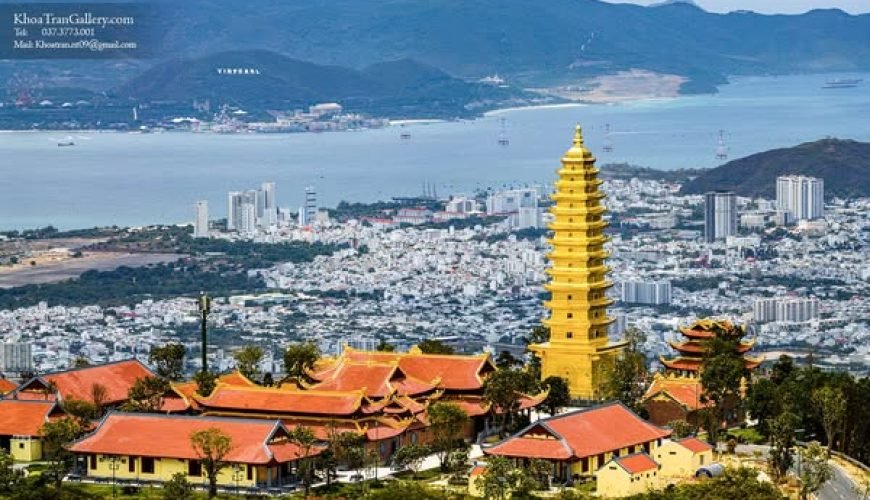 Bạn có thể tìm thấy mọi thứ về cuộc sống ở Nha Trang trên NhaTrangLives.com